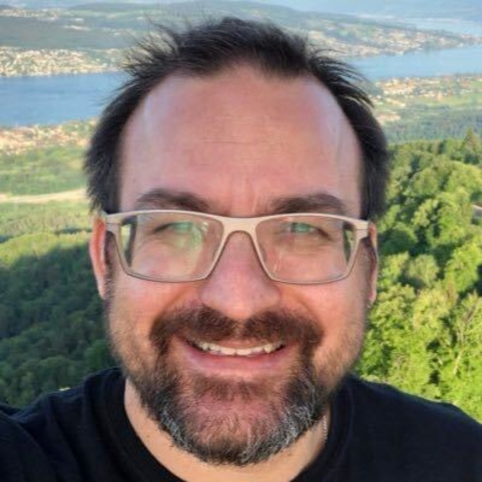 Kosta Derpanis headshot