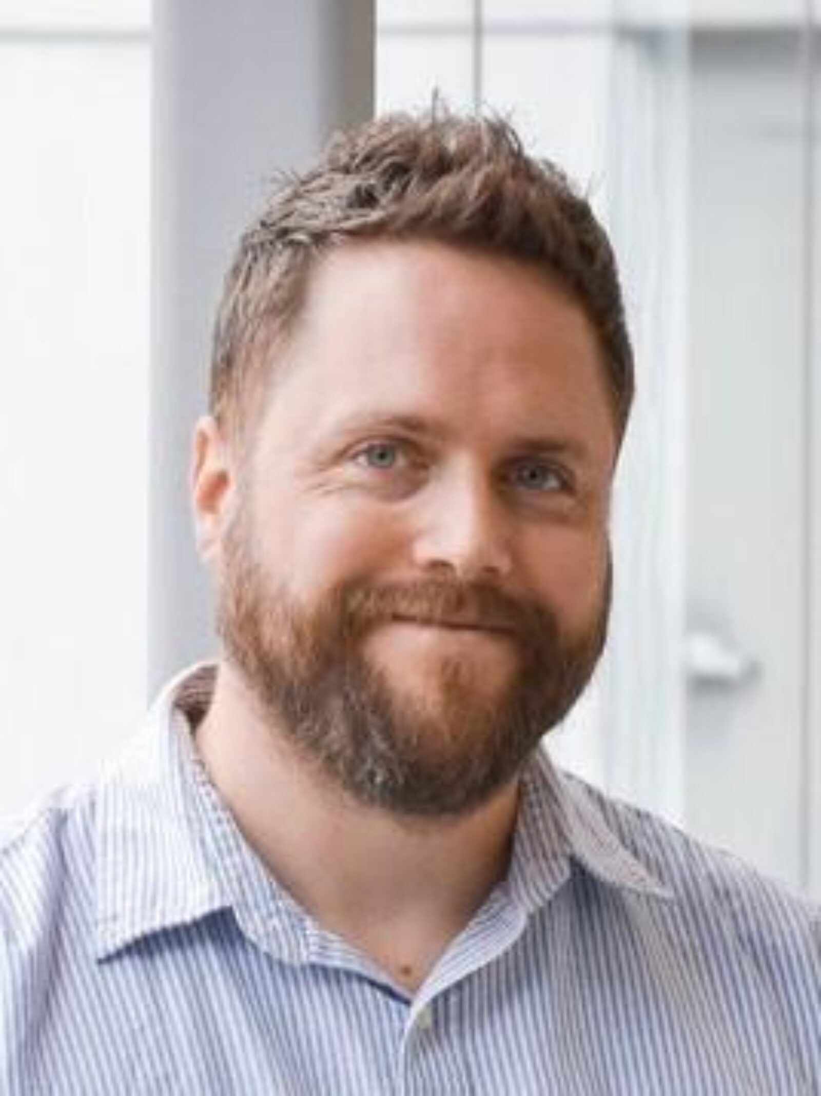 Neil Bruce headshot