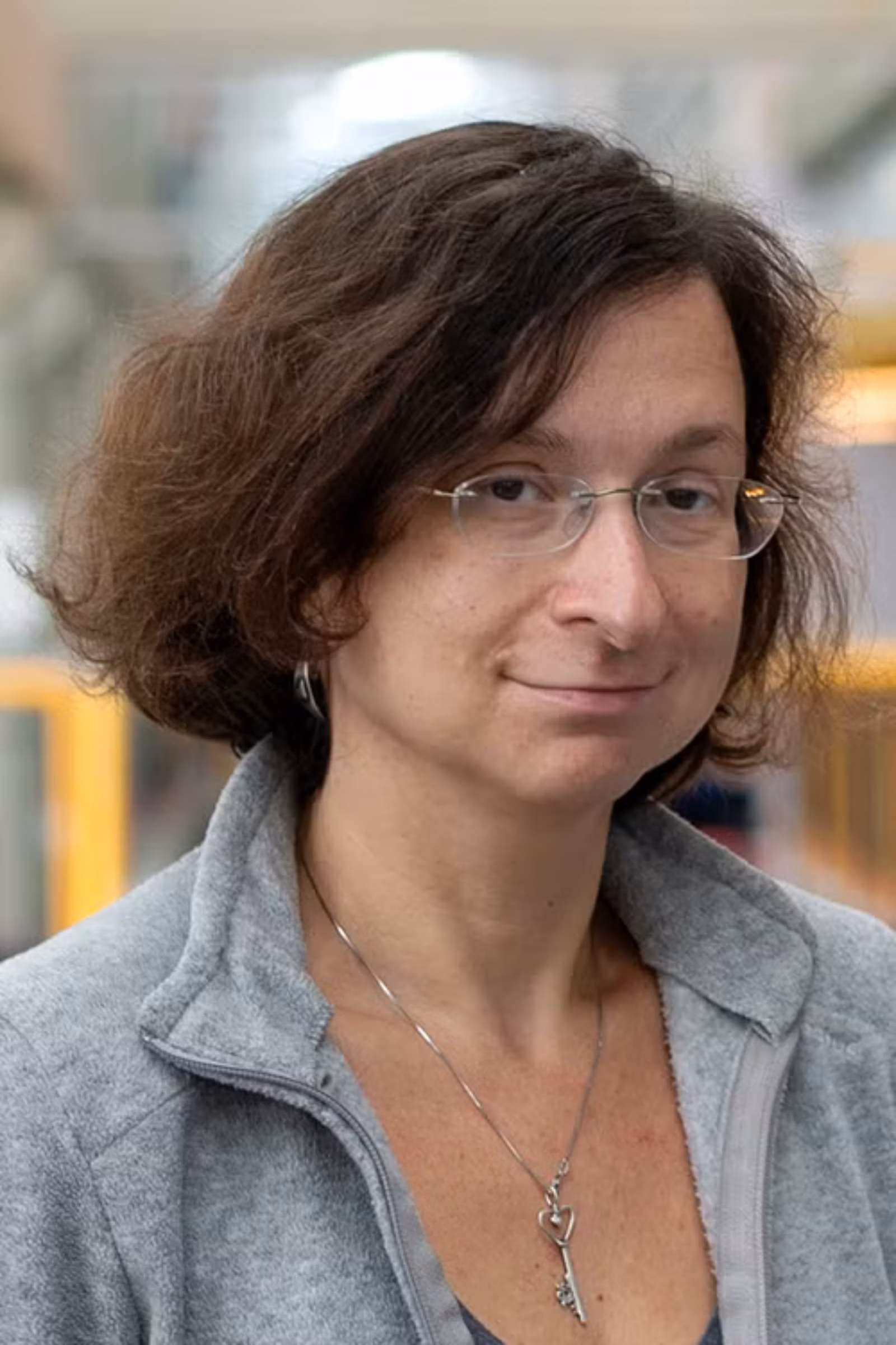 Olga Veksler headshot