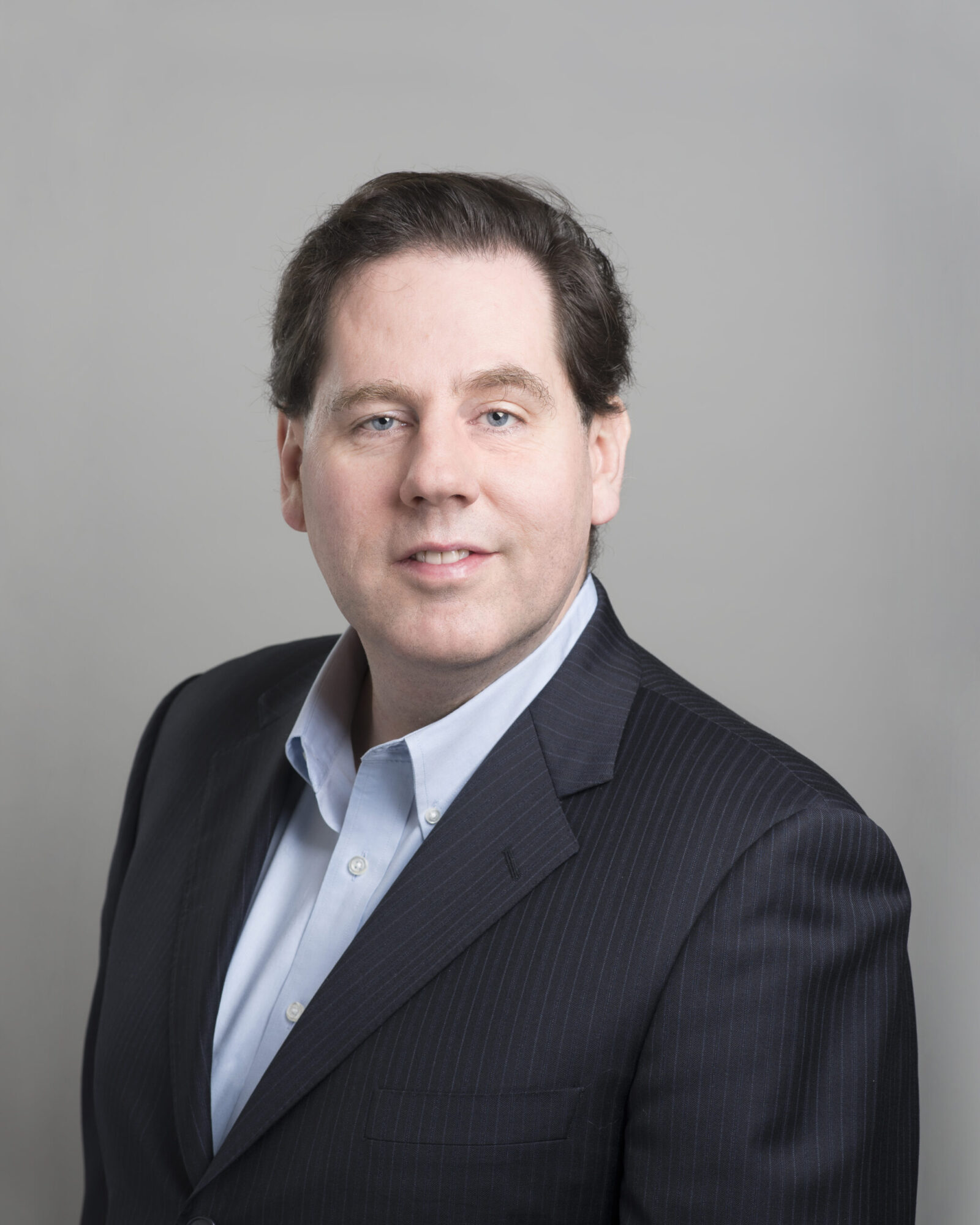 Vaughn Betz headshot