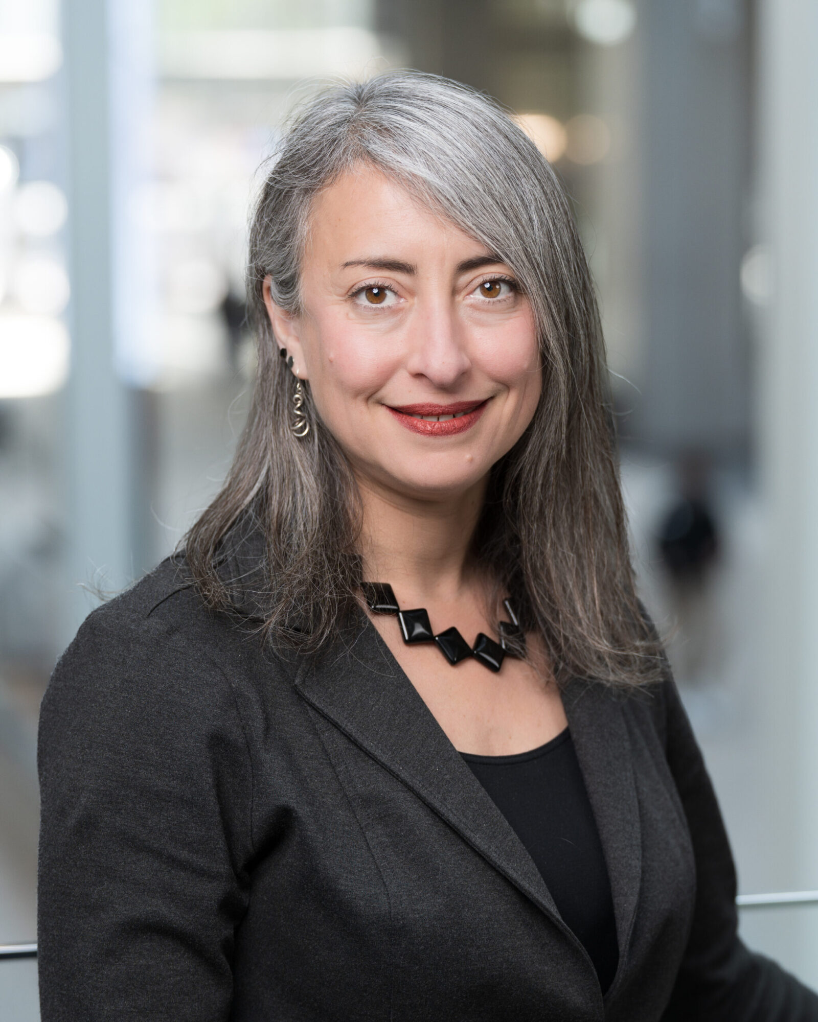 Leah Cowen headshot